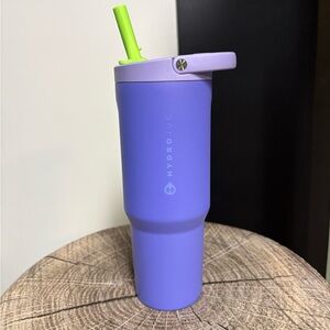 HydroJug 32oz Lavender Tumbler with Lime Green Straw